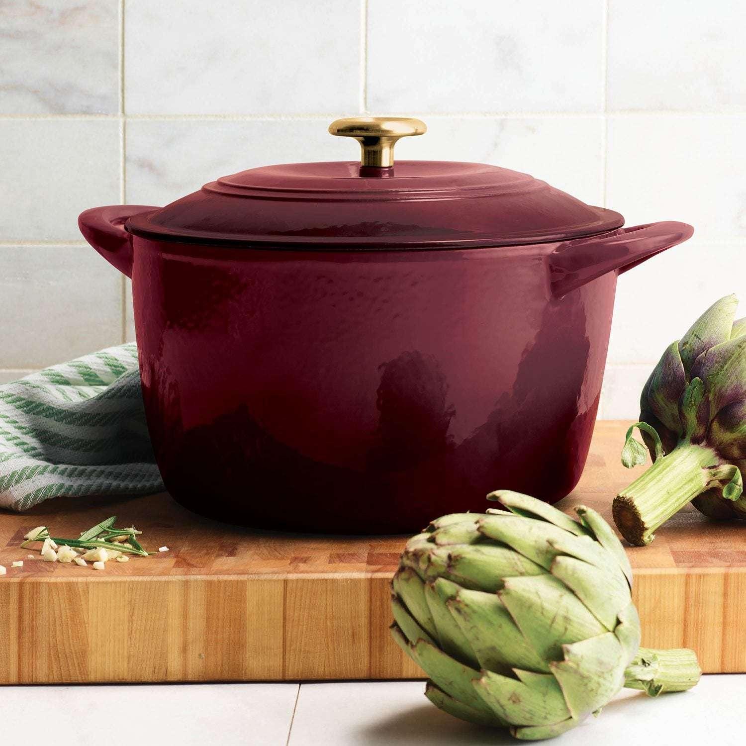 Tramontina Enameled Cast Iron 7-Quart Covered round Dutch Oven (Assorted Colors)