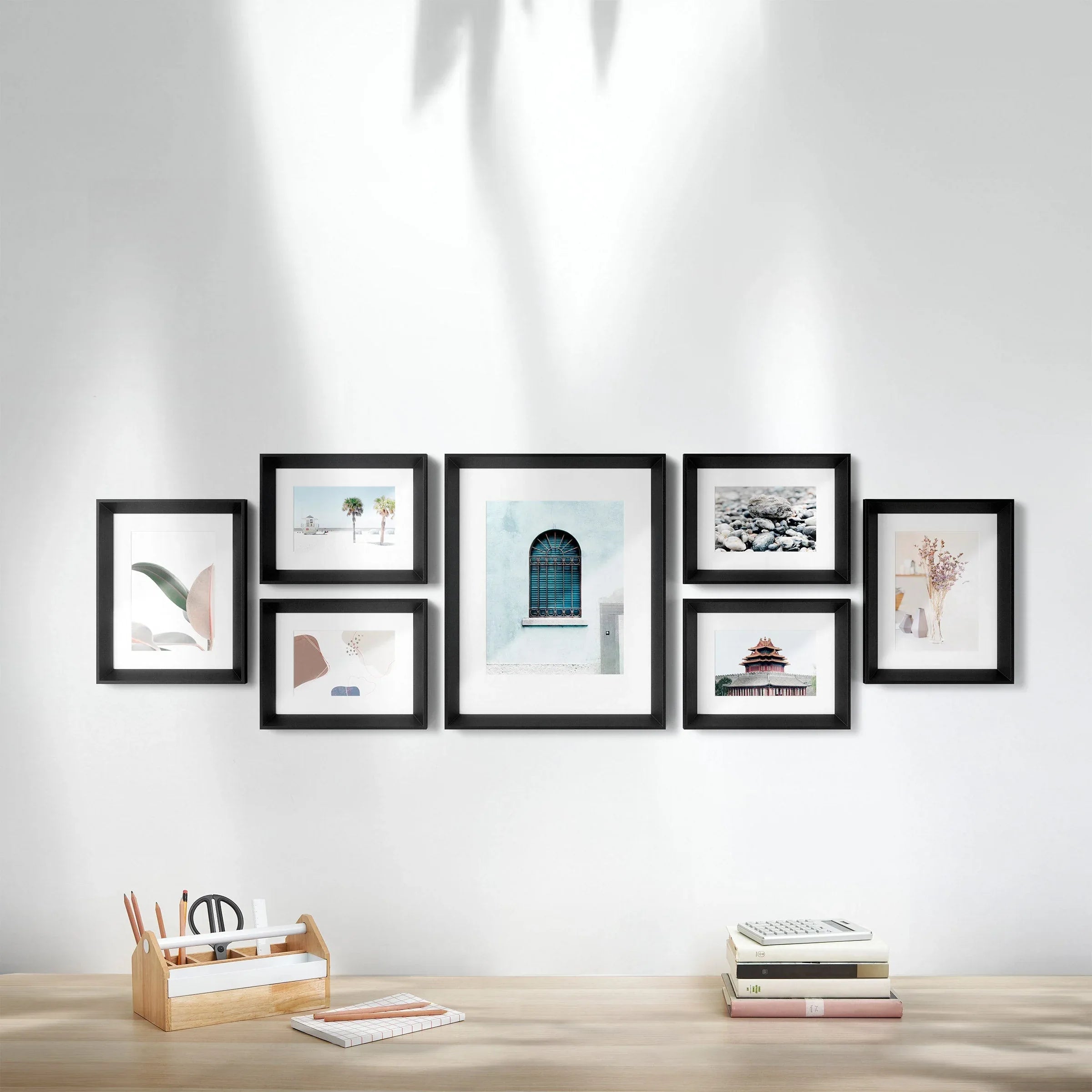Umbra 7-piece Gallery Picture Frame Set - USA MEGA SHOP