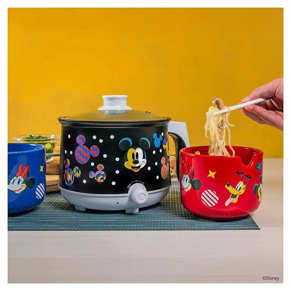 Uncanny Brands Disney Mickey Mouse Hot Pot with Ramen Bowls