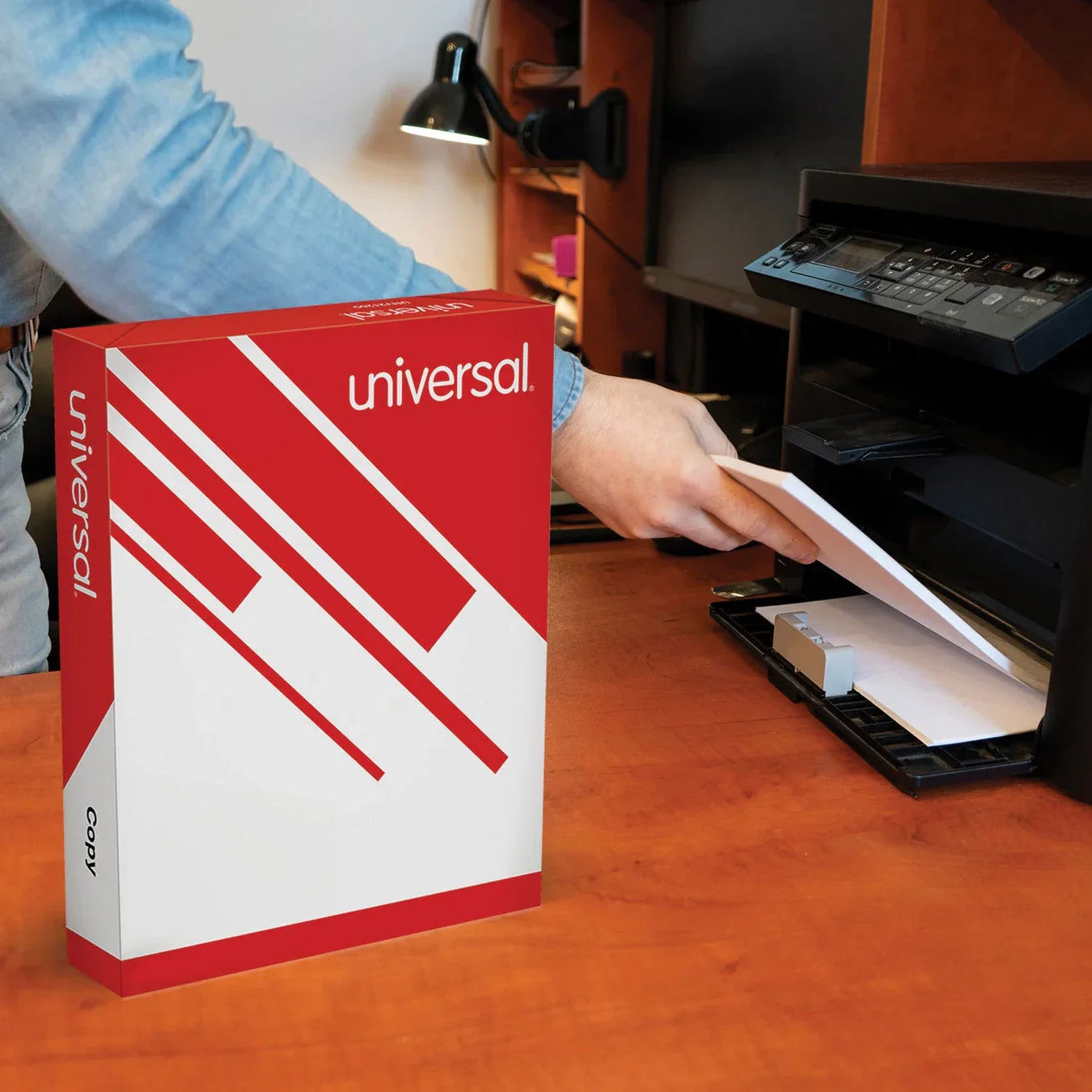 Universal Copy Paper, 8.5"x11" Letter, White, 20lb, 92 Bright - USA MEGA SHOP