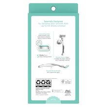 Manual women’s razor with silver handle and five blades, shown in retail package