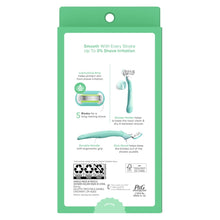 Razor refill package showing 5-blade extra-smooth shaving and handle details