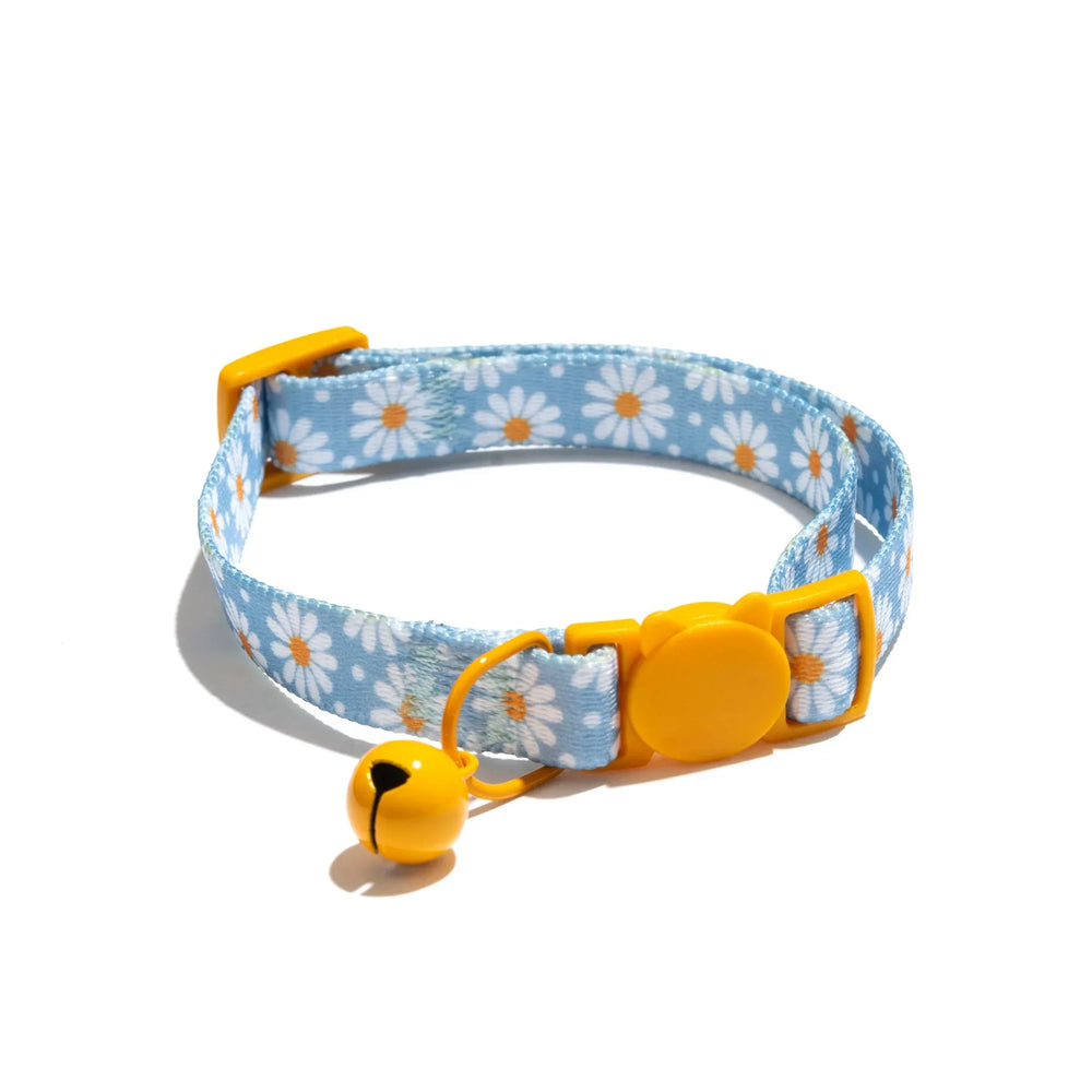 Vibrant Life, Reflective Lighting Bolt Breakaway Fashion Cat Collar, Black, One Size Fits Most - USA MEGA SHOP
