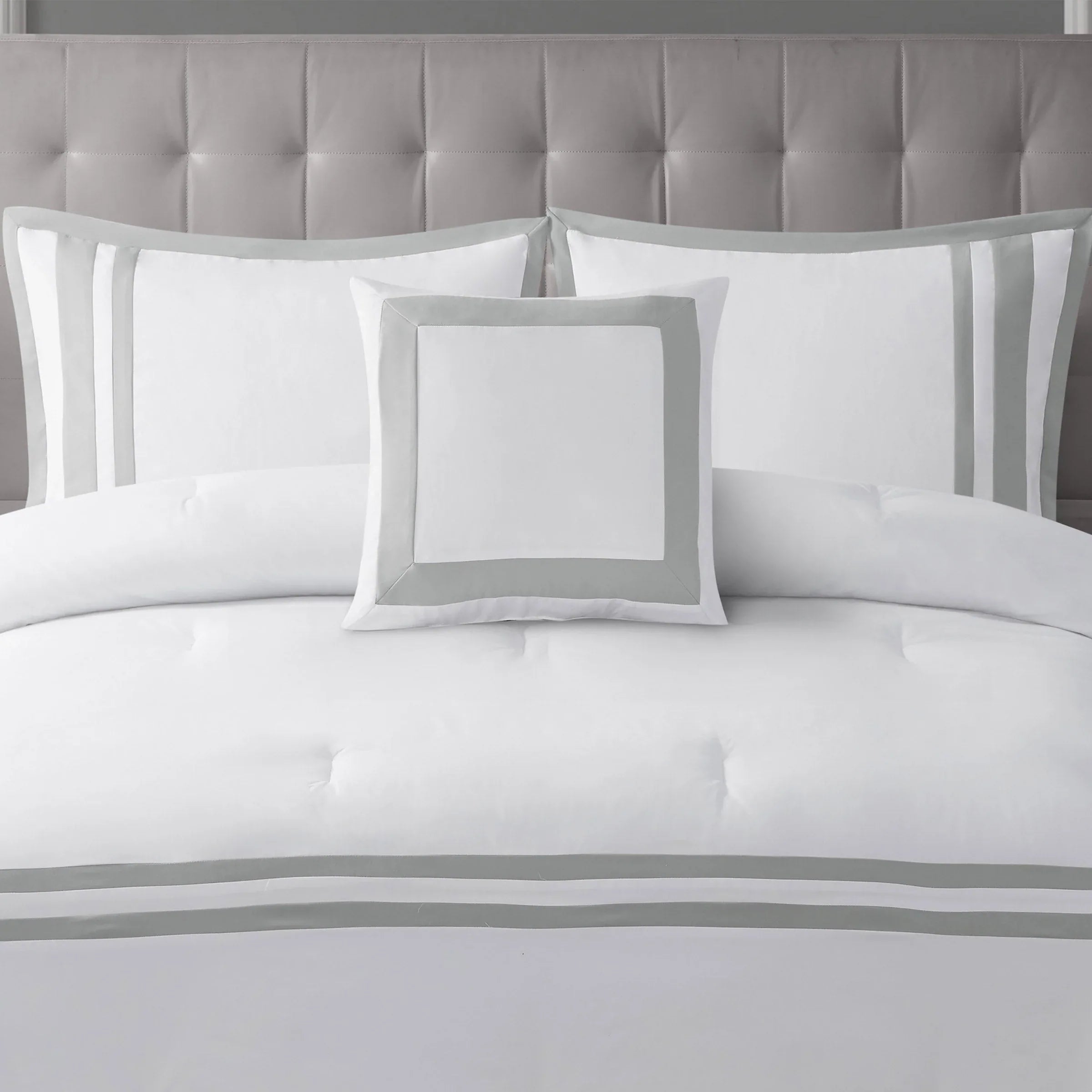 West Park Hotel Border 4-piece Comforter Set - USA MEGA SHOP