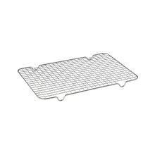 Rectangular wire cooling rack with square grid and lifted corners