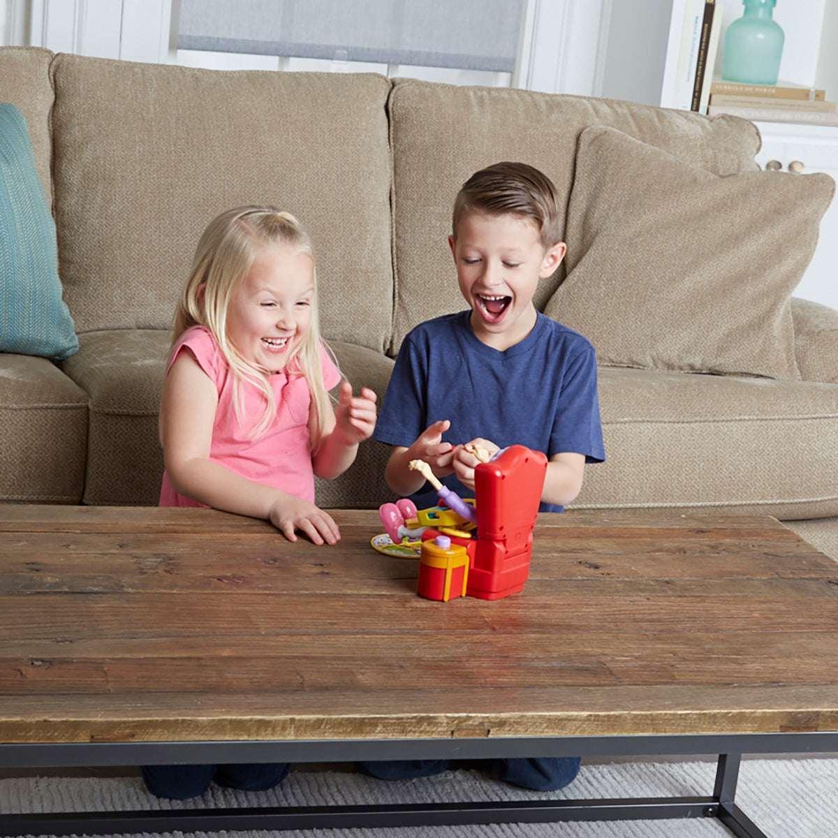 Goliath Games - Greedy Granny- Kids & Family Game