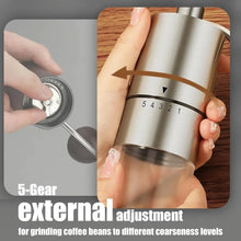 Manual coffee grinder with external 5-gear adjustment ring for grind fineness