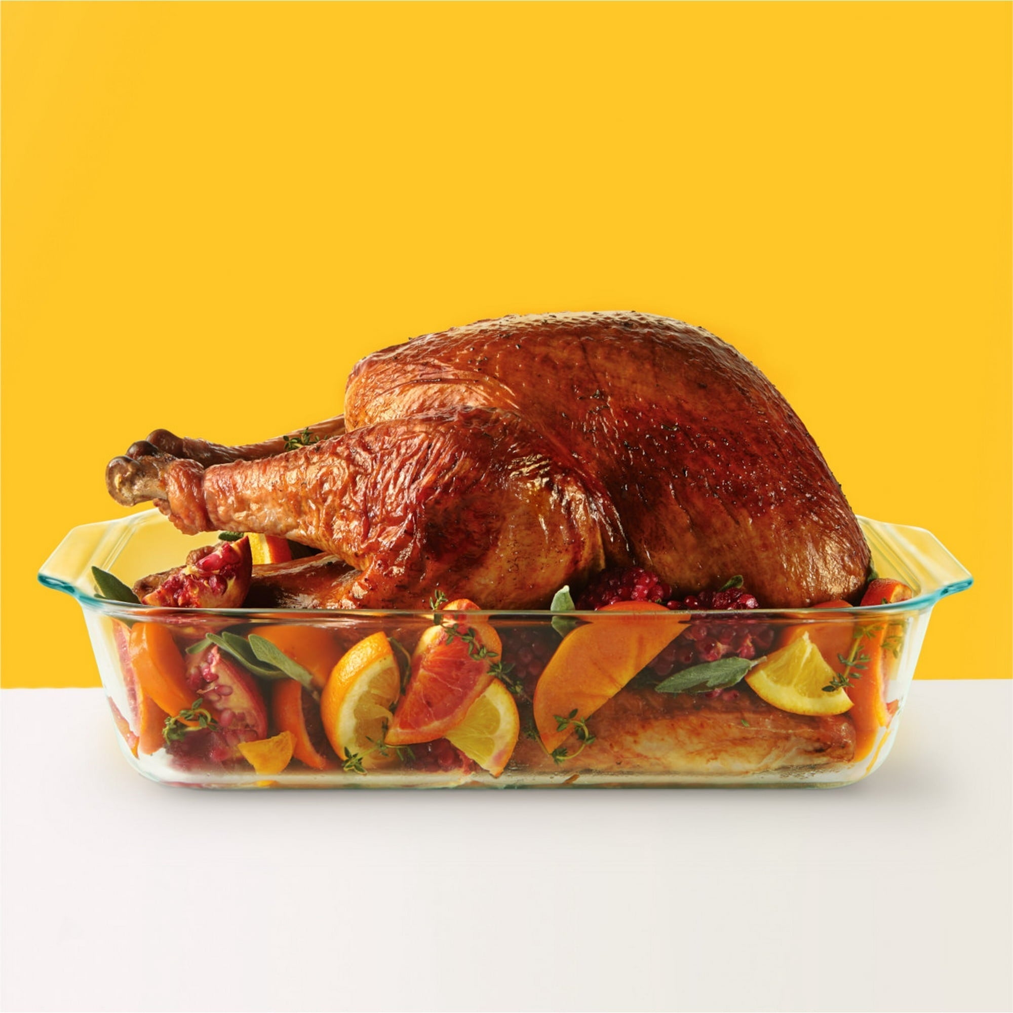 Pyrex Deep Glass Baking Dish with Lid, 7 x 11"