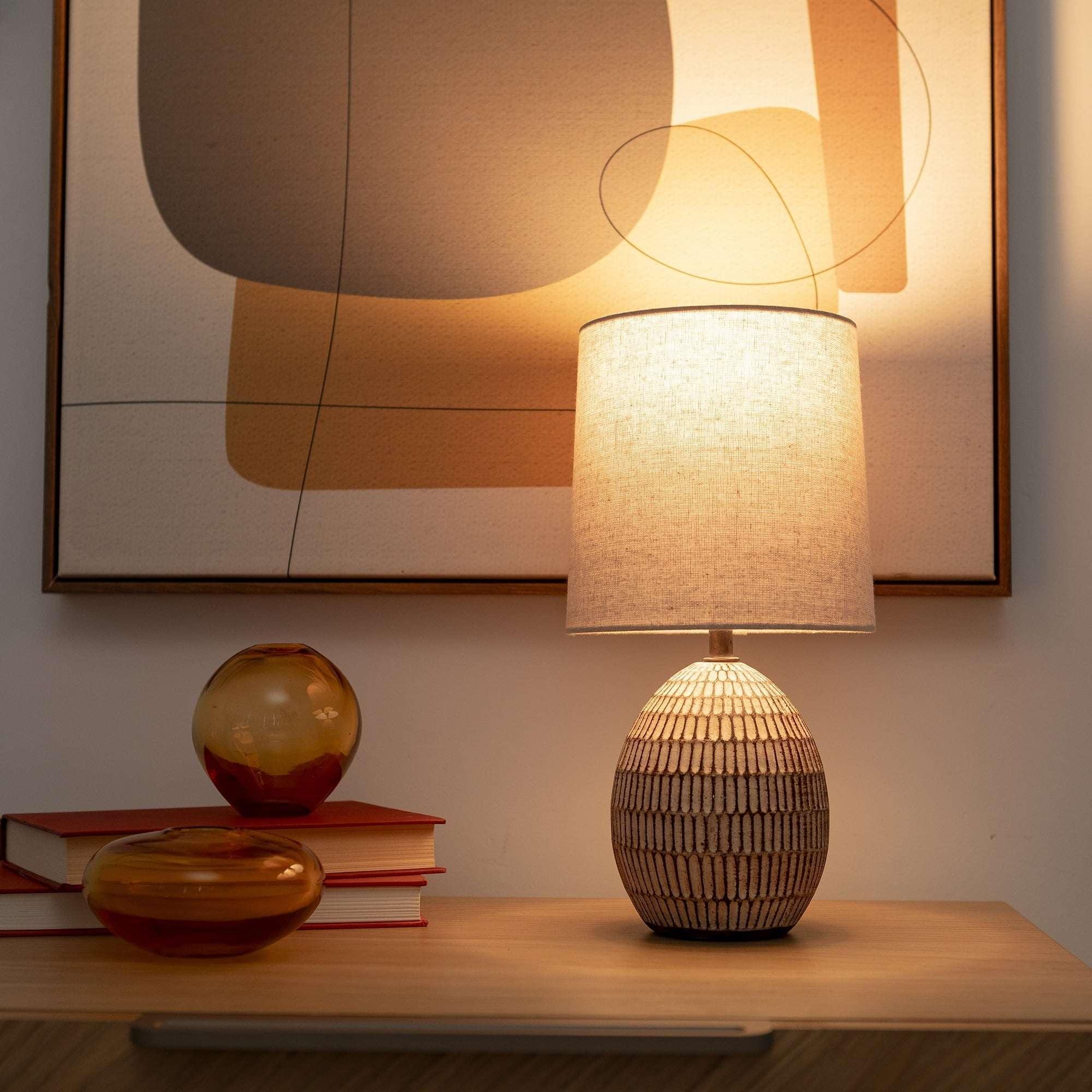 Simple Home Small Table Lamp, Bohemian Style Ceramic Carved Table Lamp with Beige Shade, 12.75"