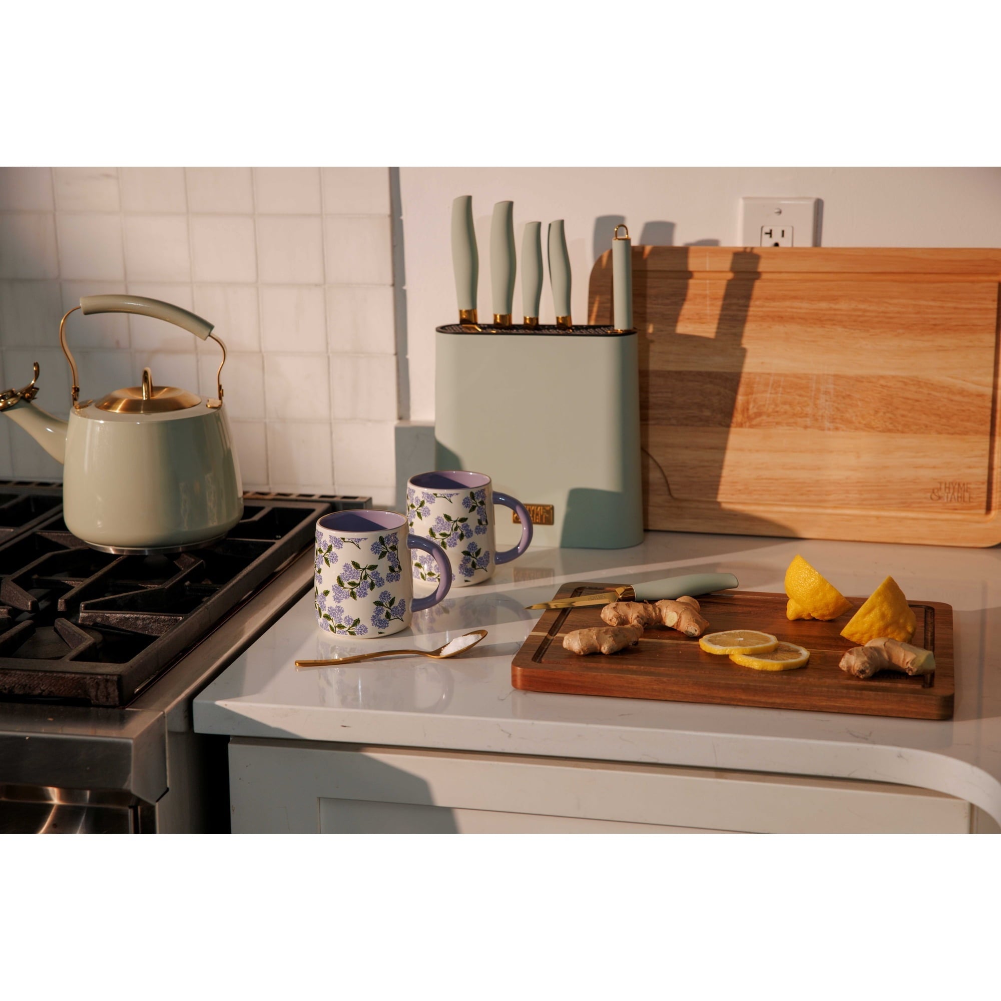 Thyme & Table 7-Piece Knife Block Set, Mint Green