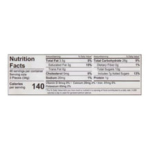 Nutrition Facts label for Goetze's caramel creams candy: 140 calories per serving.