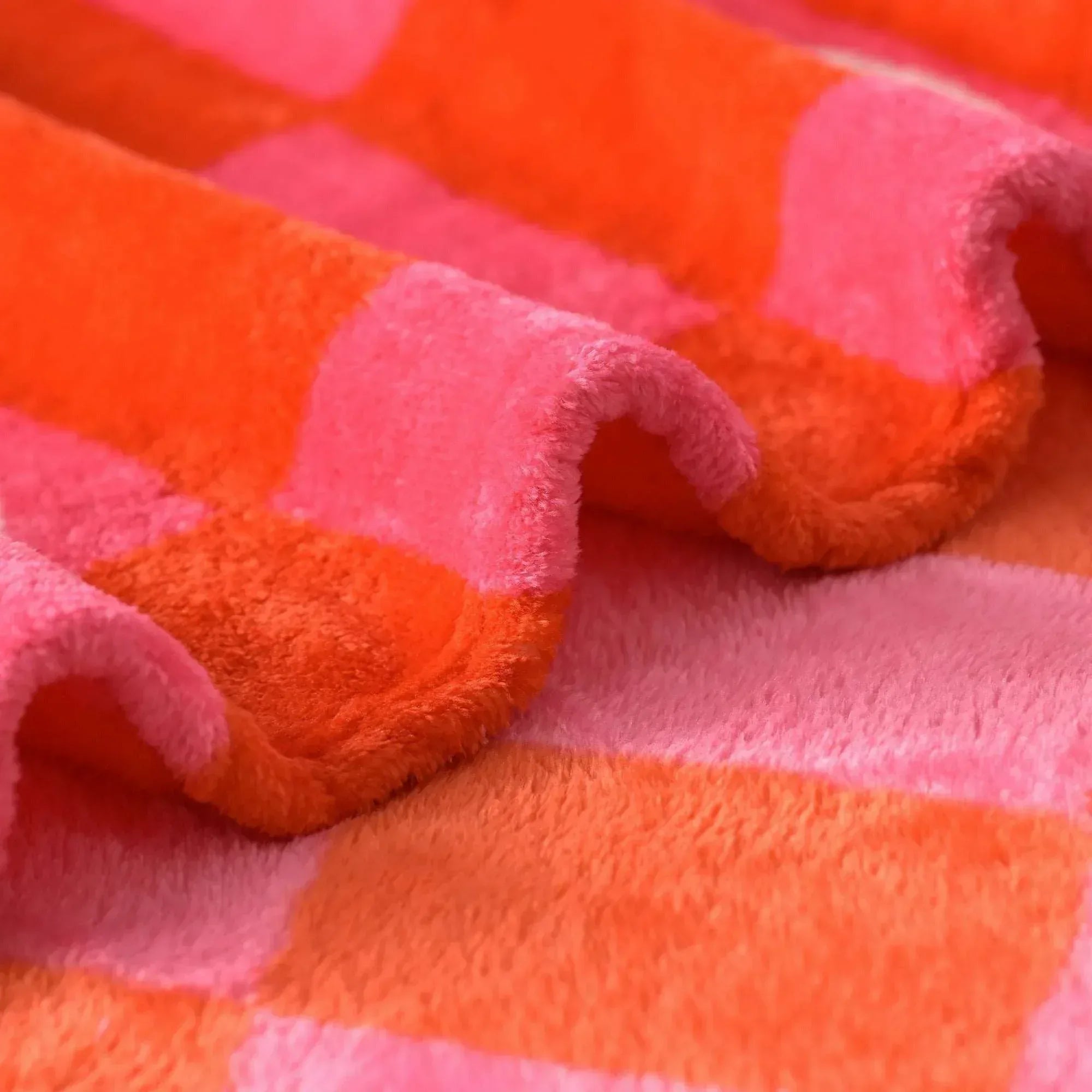 Way to Celebrate Super Soft Cozy Valentines Day Oversize Plush Throw Blankets
