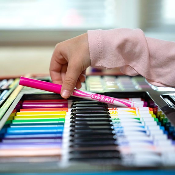 Cra-Z-Art Creative Art Center Drawing Set for Children Ages 4 and Up