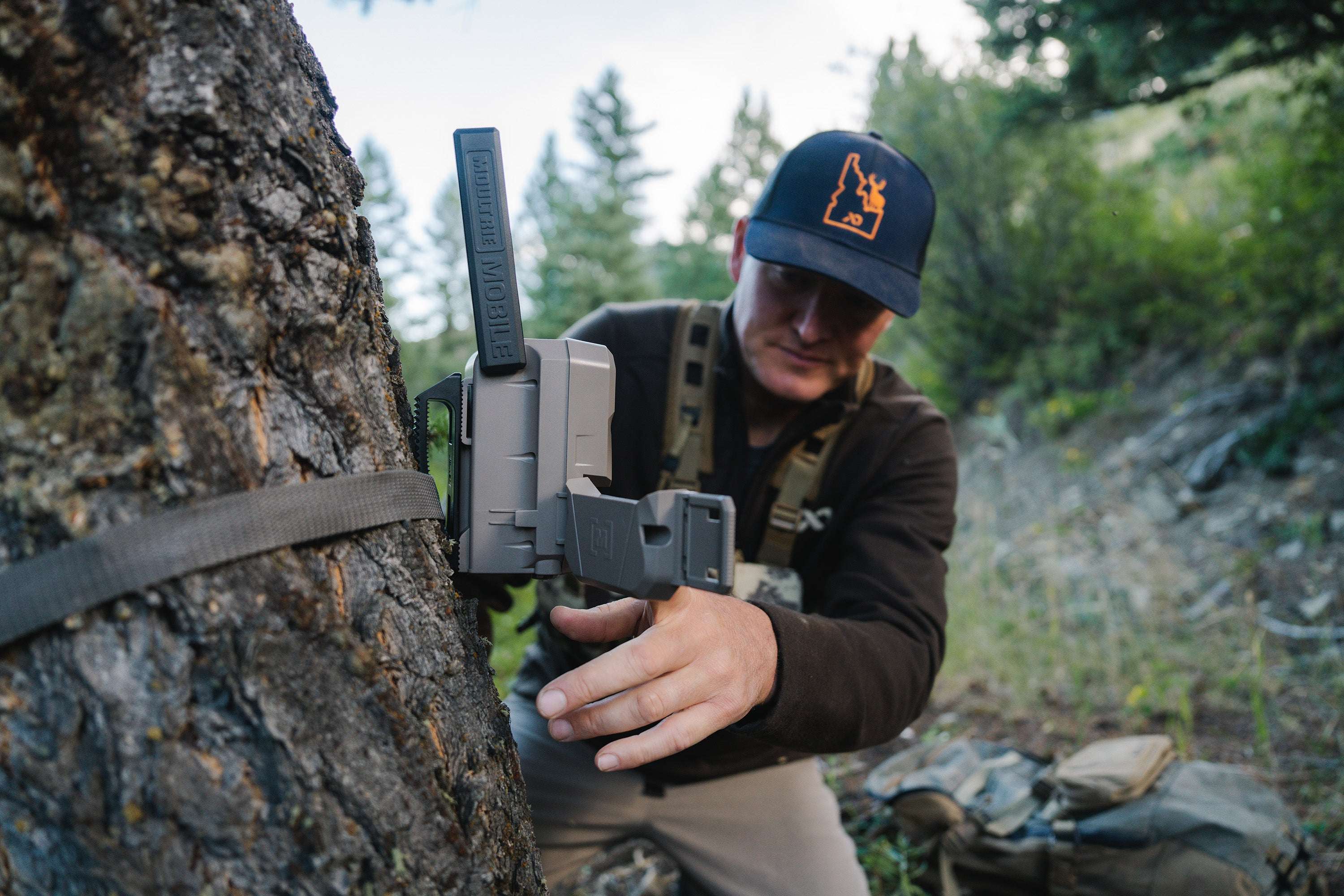 Moultrie Edge 2 Pro Cellular Trail Camera – 40MP Photos, 1440p Video w/ Audio, Auto Connect Nationwide LTE, On-Demand Capture