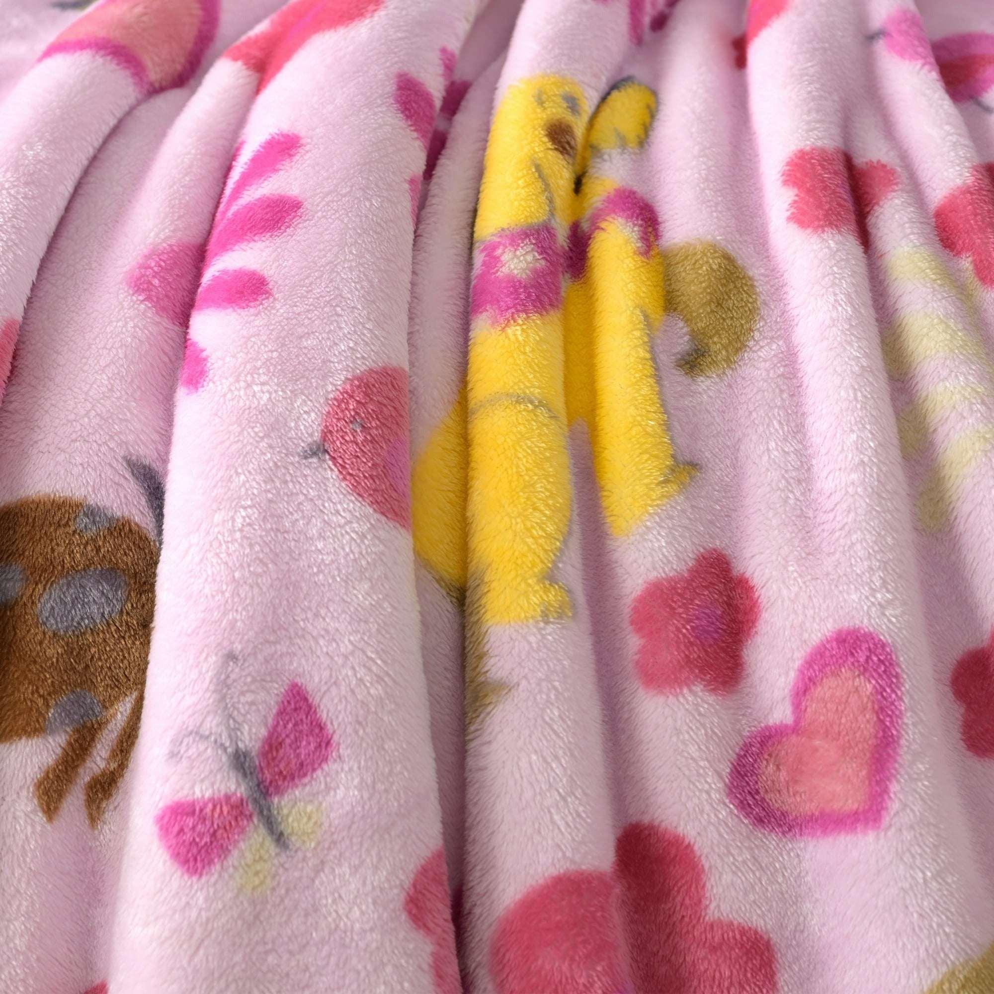 Way to Celebrate Super Soft Cozy Valentines Day Oversize Plush Throw Blankets