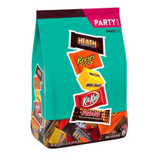 Snack-size assorted party candy bag with Heath, Reese’s Pieces, Milk Duds, Kit Kat, Rolo
