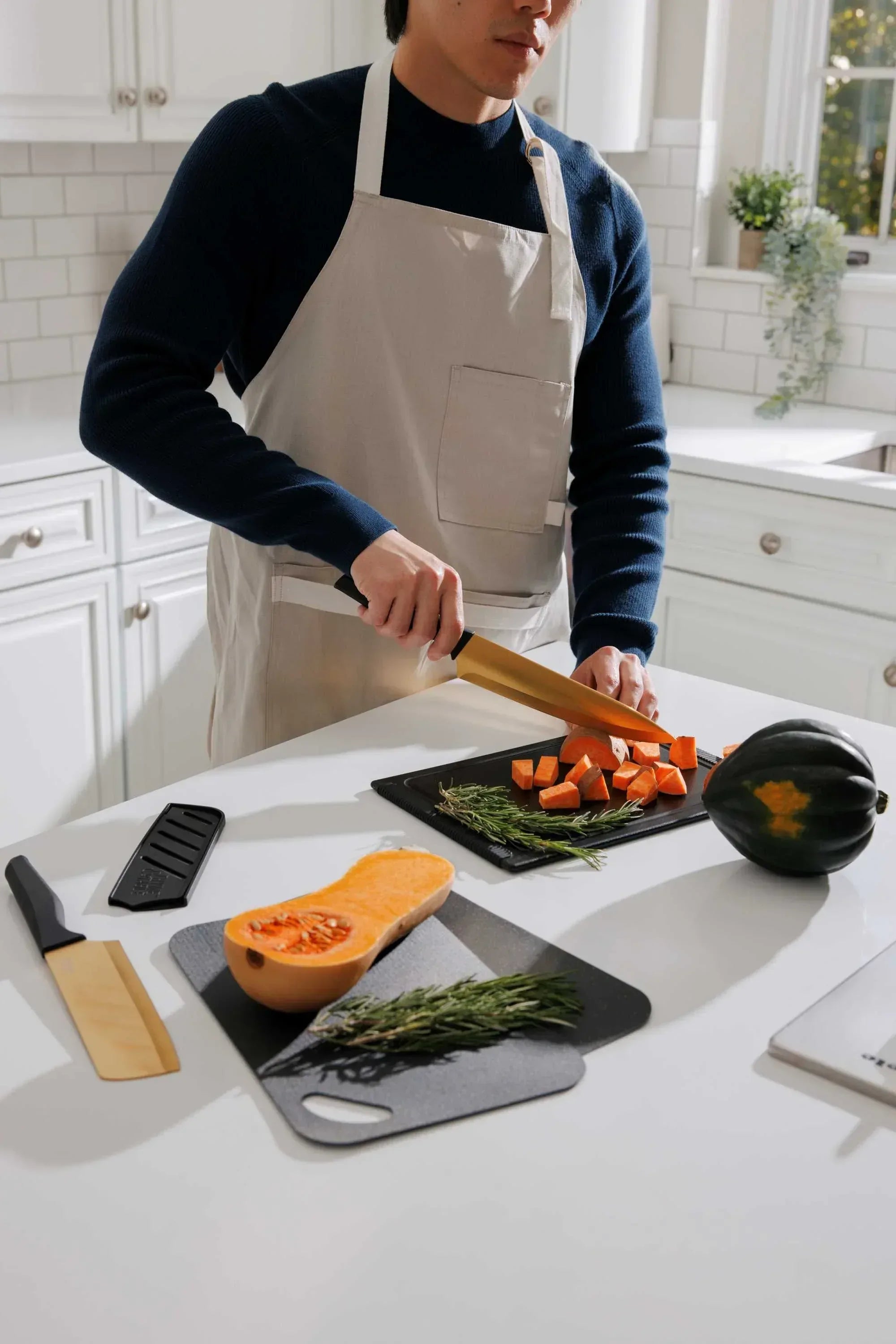 Thyme & Table 20-Piece Knife Set - Black