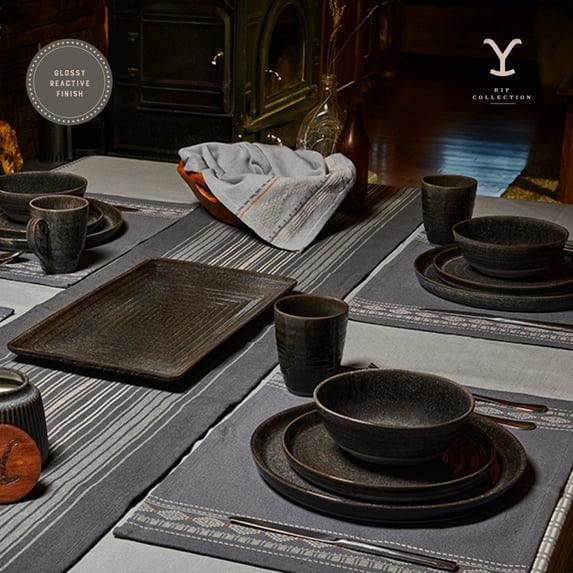 Yellowstone Rip 12-Piece Ceramic Dinnerware Set