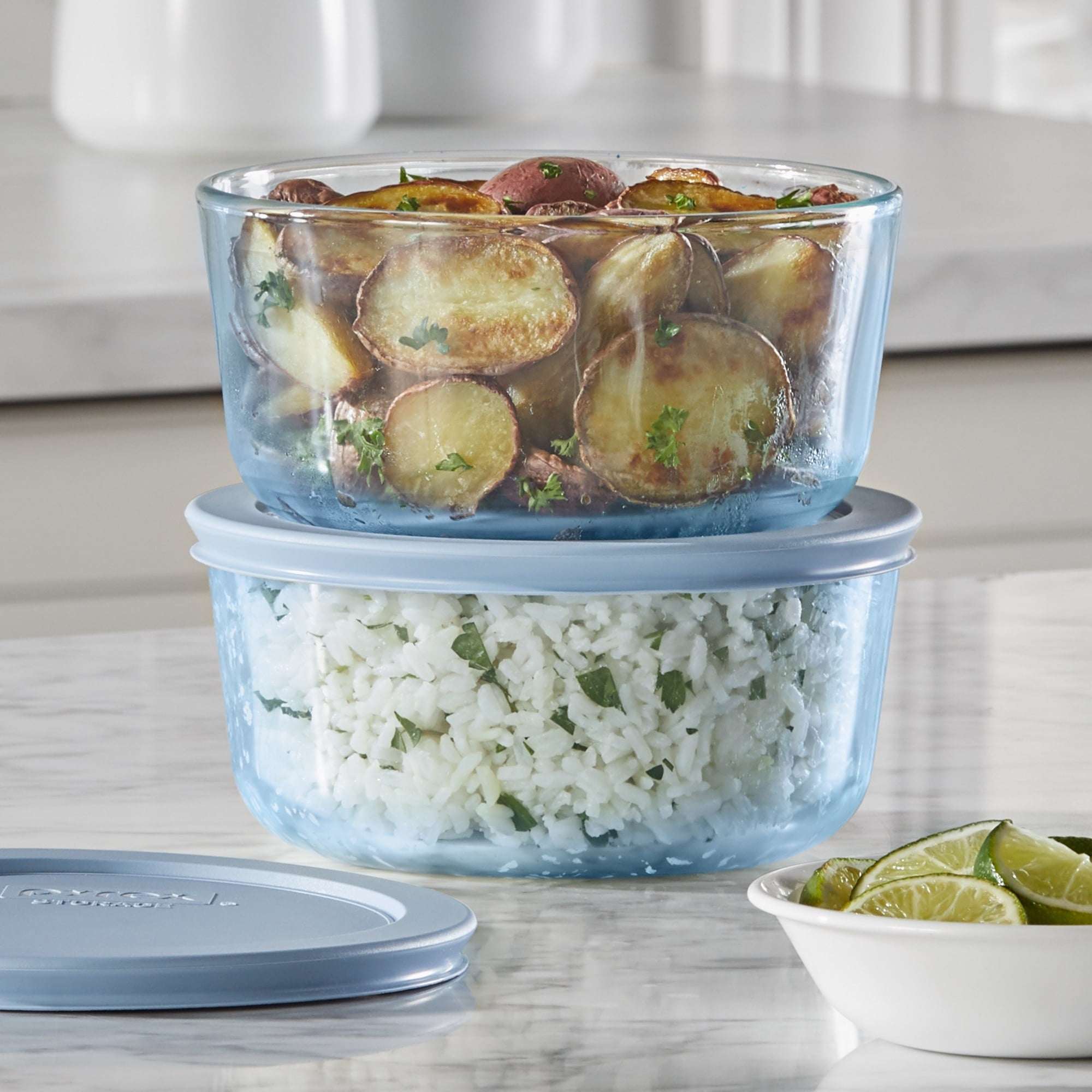 Pyrex Simply Store Tinted 4-piece Round Storage Set with Plastic Lids, Blue