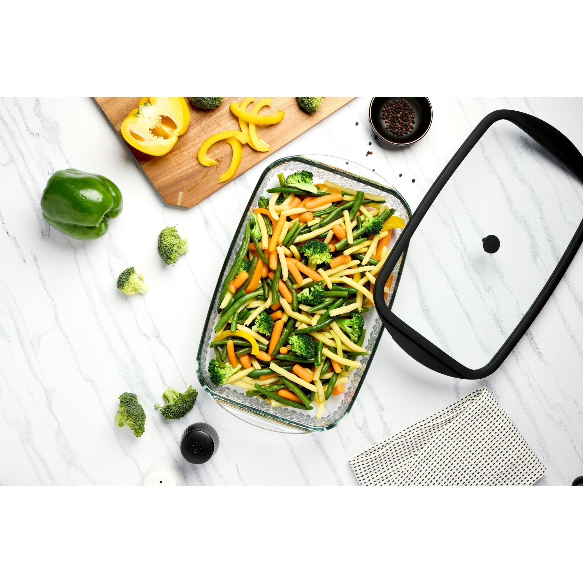 Thyme & Table 9"x15" Glass Baking Dish with Lid - Leaflets