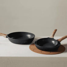 3-piece nonstick frying pan set, black stone-look with wooden handles, two pans