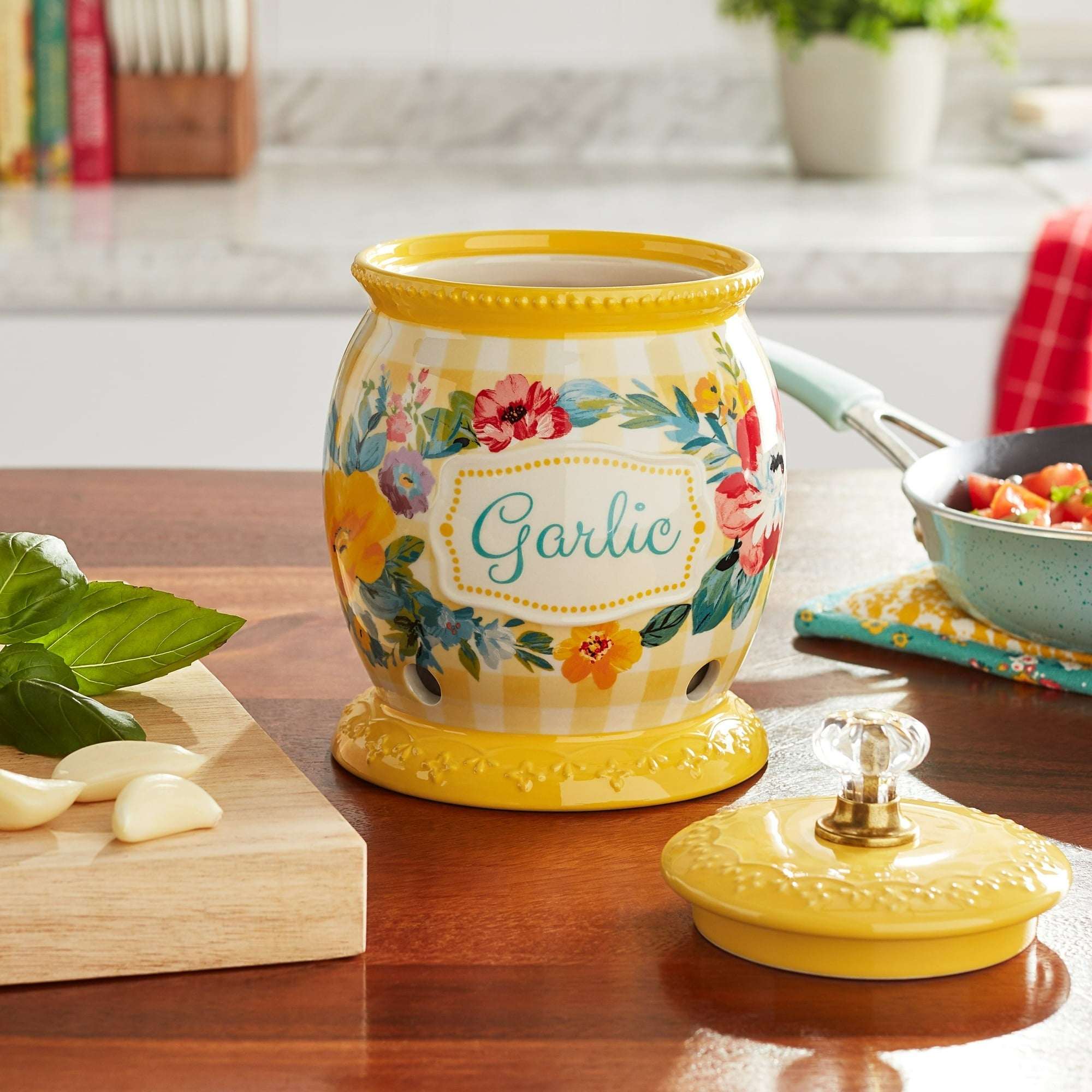 The Pioneer Woman Sweet Romance Ceramic Garlic Keeper with Lid