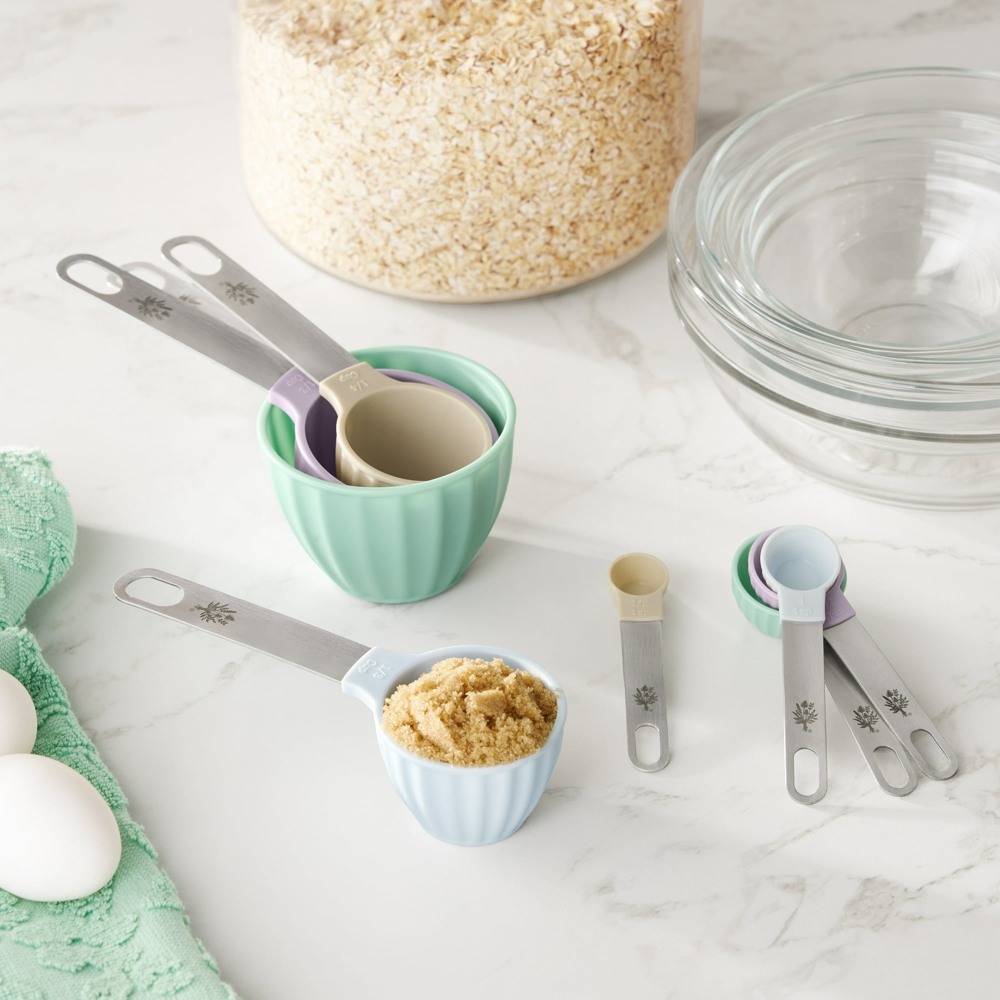 The Pioneer Woman 8-Piece Plastic Measuring Cup and Spoon Set, Multicolor