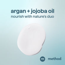 argan + jojoba oil nourishing duo lather circle with method logo