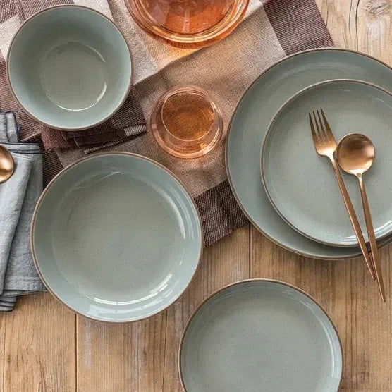 over&back Options 16-piece Dinnerware Set
