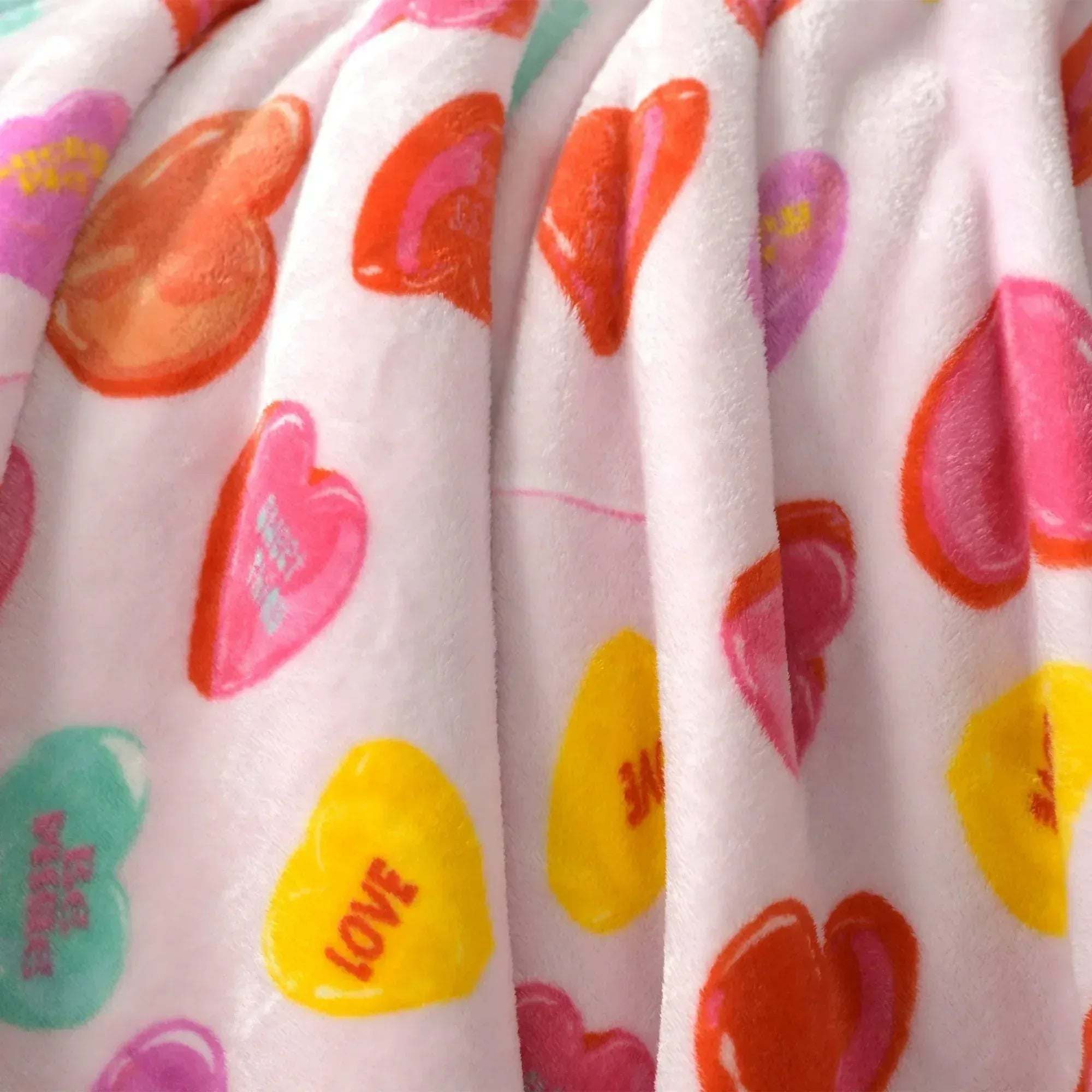 Way to Celebrate Super Soft Cozy Valentines Day Oversize Plush Throw Blankets